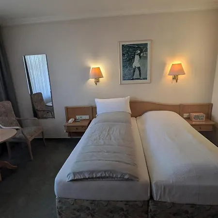 Sonneneck - & Hotell Breuna