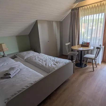 Sonneneck - Im Naturpark 3*