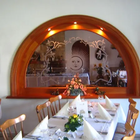 Sonneneck - Im Naturpark Hotel Breuna